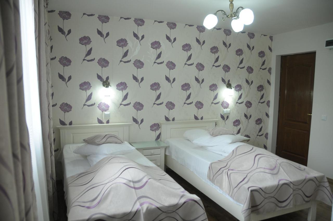 Pensiunea Casa Simoni Ploieşti Esterno foto