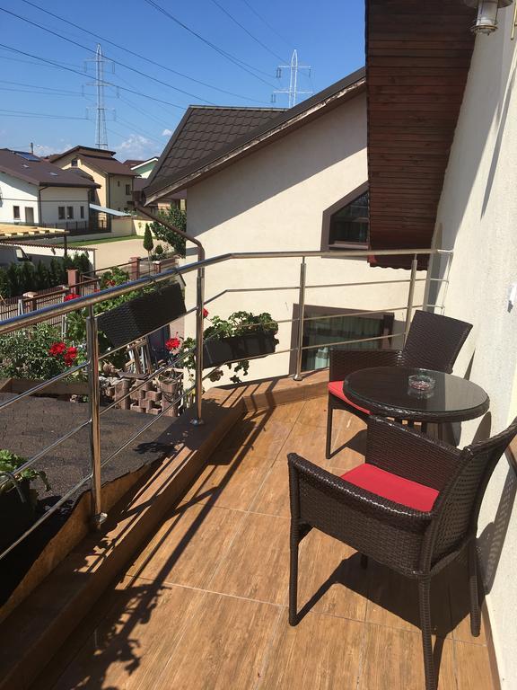 Pensiunea Casa Simoni Ploieşti Esterno foto